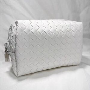 Skinceuticals White Woven Women's Toiletry Cosmetic Bag
